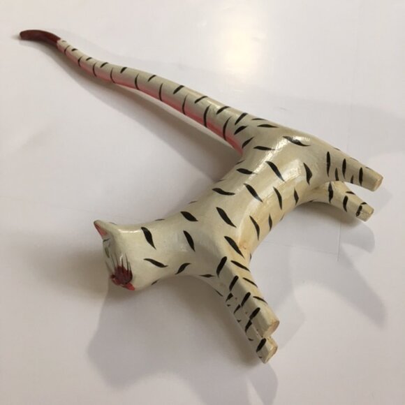 Cat Ring Holder - Picture 3 of 9